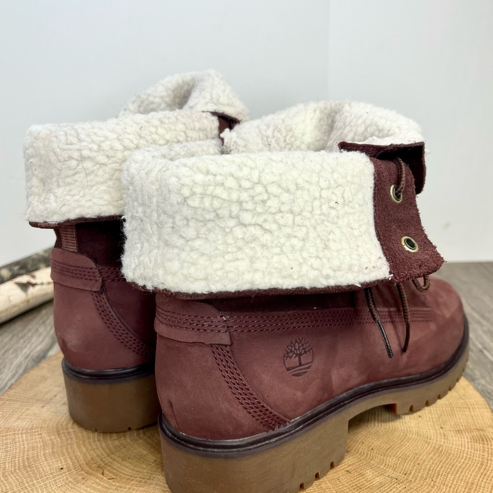 *Timberland | Waterproof Foldover Teddy Fleece Red Leather Suede Bootie Size 9.5 - Picture 16 of 16